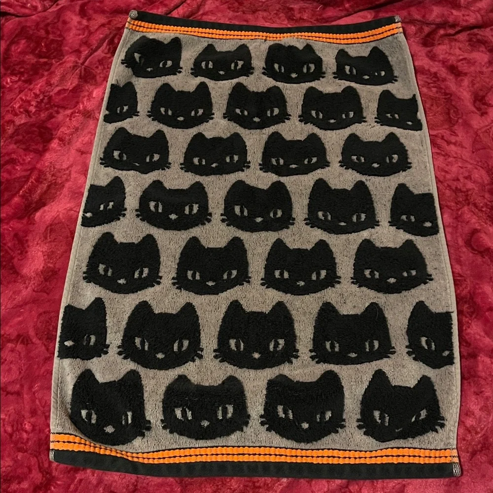 Halloween hand towels